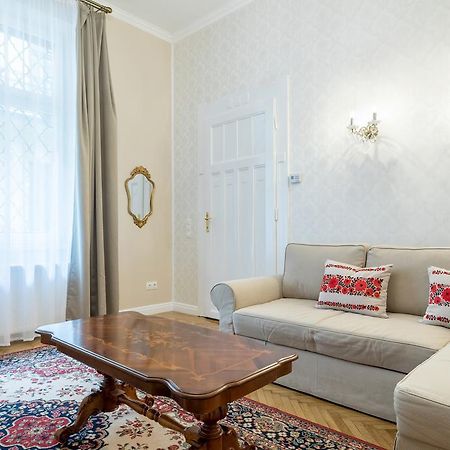 Apartmán Luxury & Antique Charm Budapešť Exteriér fotografie