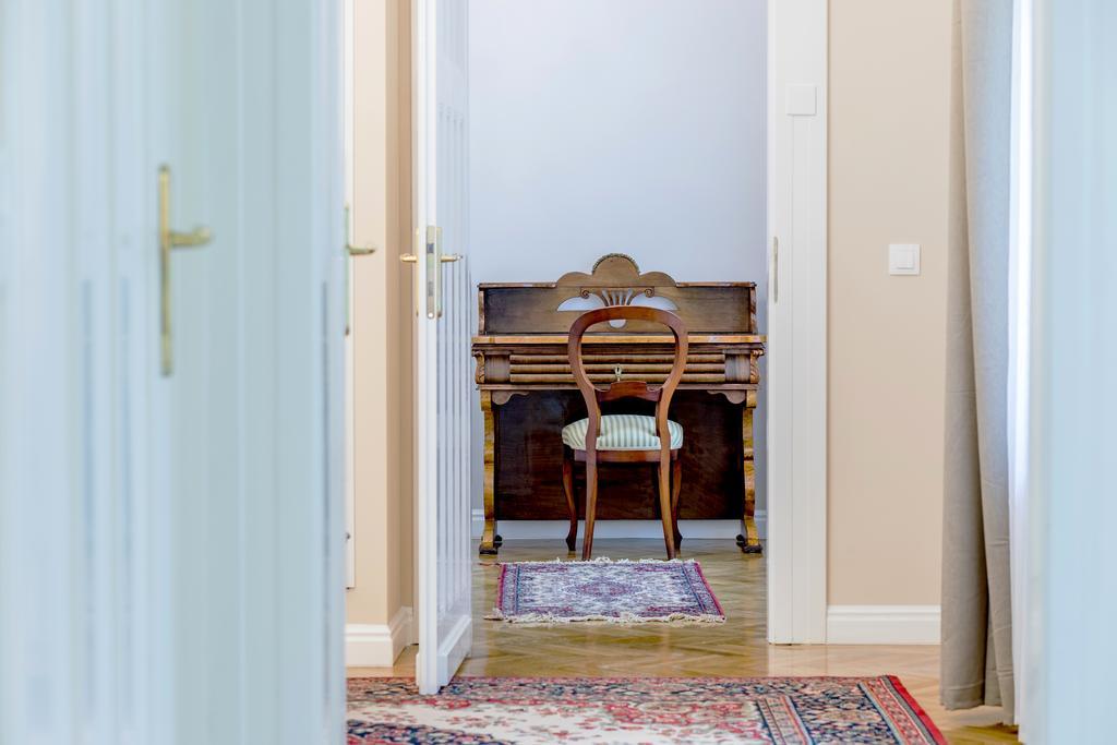 Apartmán Luxury & Antique Charm Budapešť Exteriér fotografie