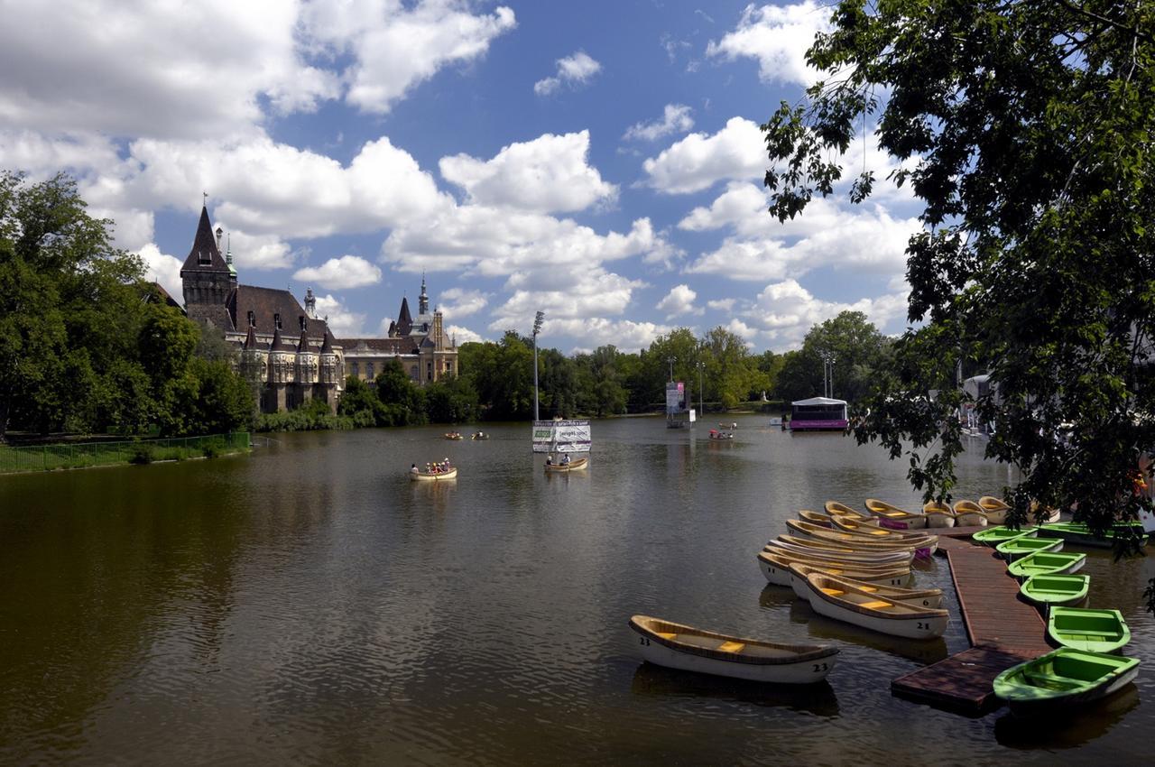 Apartmán Luxury & Antique Charm Budapešť Exteriér fotografie